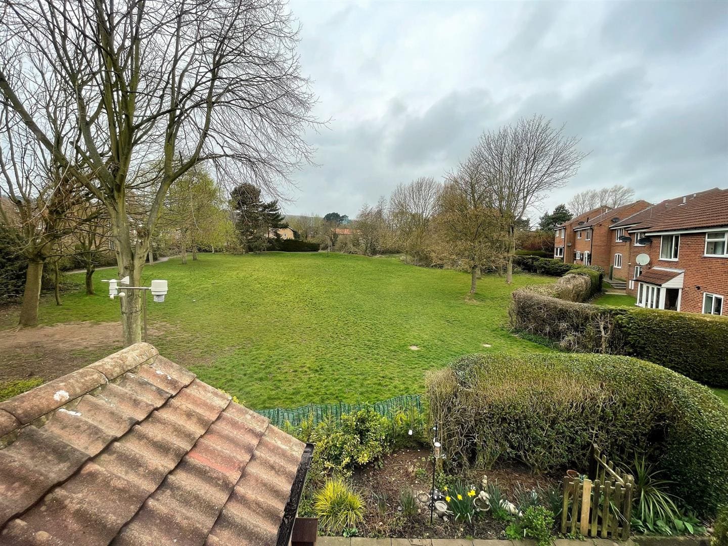 This property is not currently available. It may be sold or temporarily