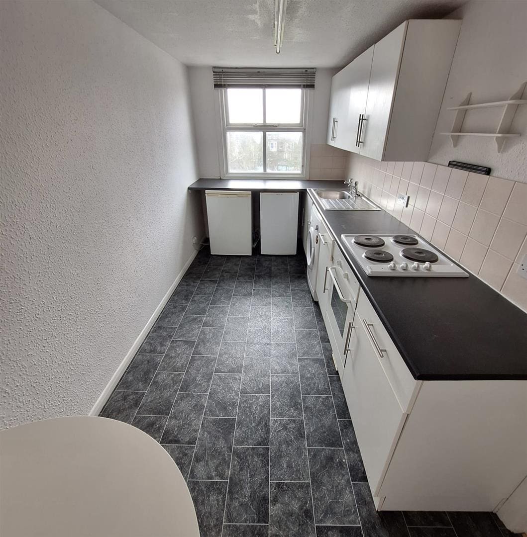 This property is not currently available. It may be sold or temporarily removed from the market.