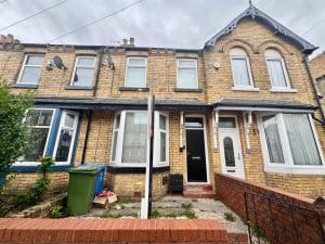 St. Johns Road, Scarborough